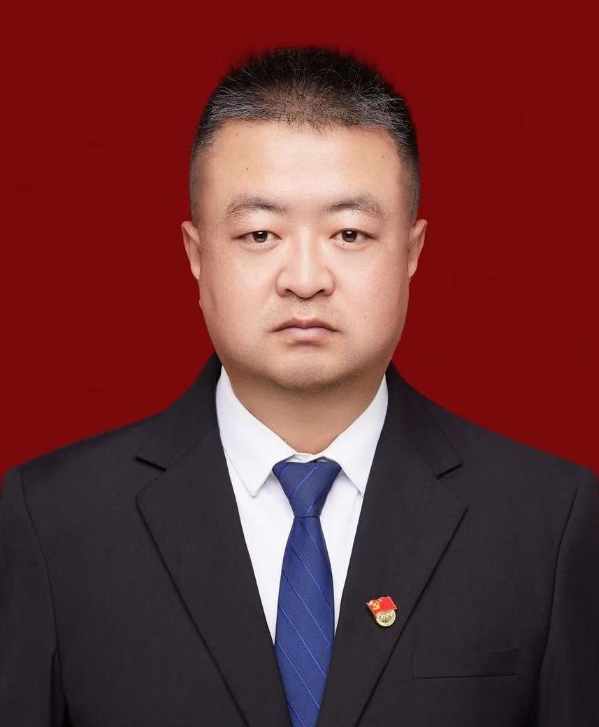 强化工程管理，推动交通基础设施建设高质量发展